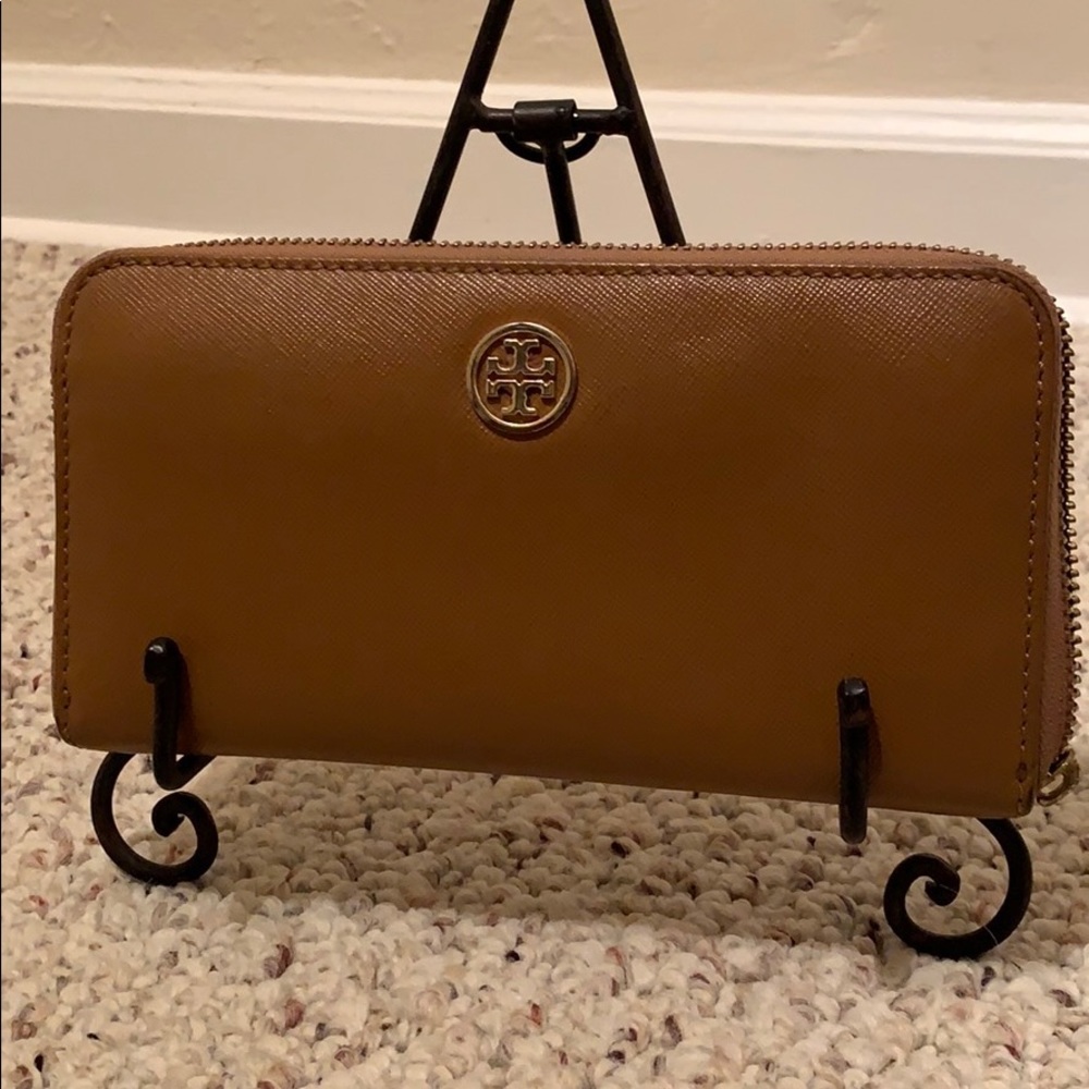 Tory Burch Wallet